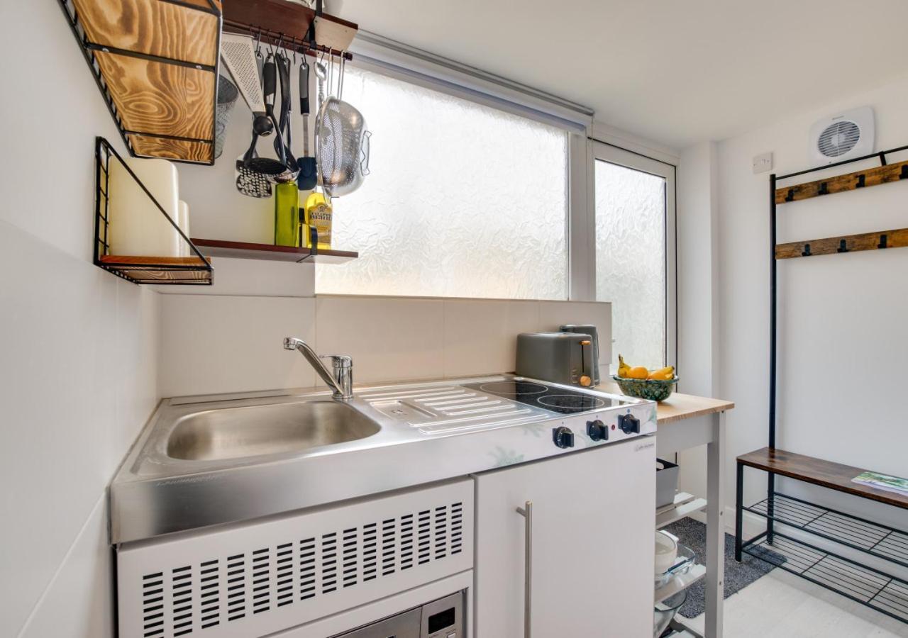Idrella Studio Saltdean Eksteriør billede